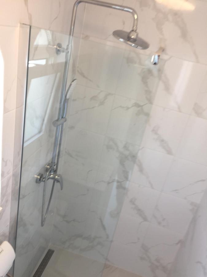 Apartment Remi, Penthouse With Balcony, Free Parking Marina Exteriör bild