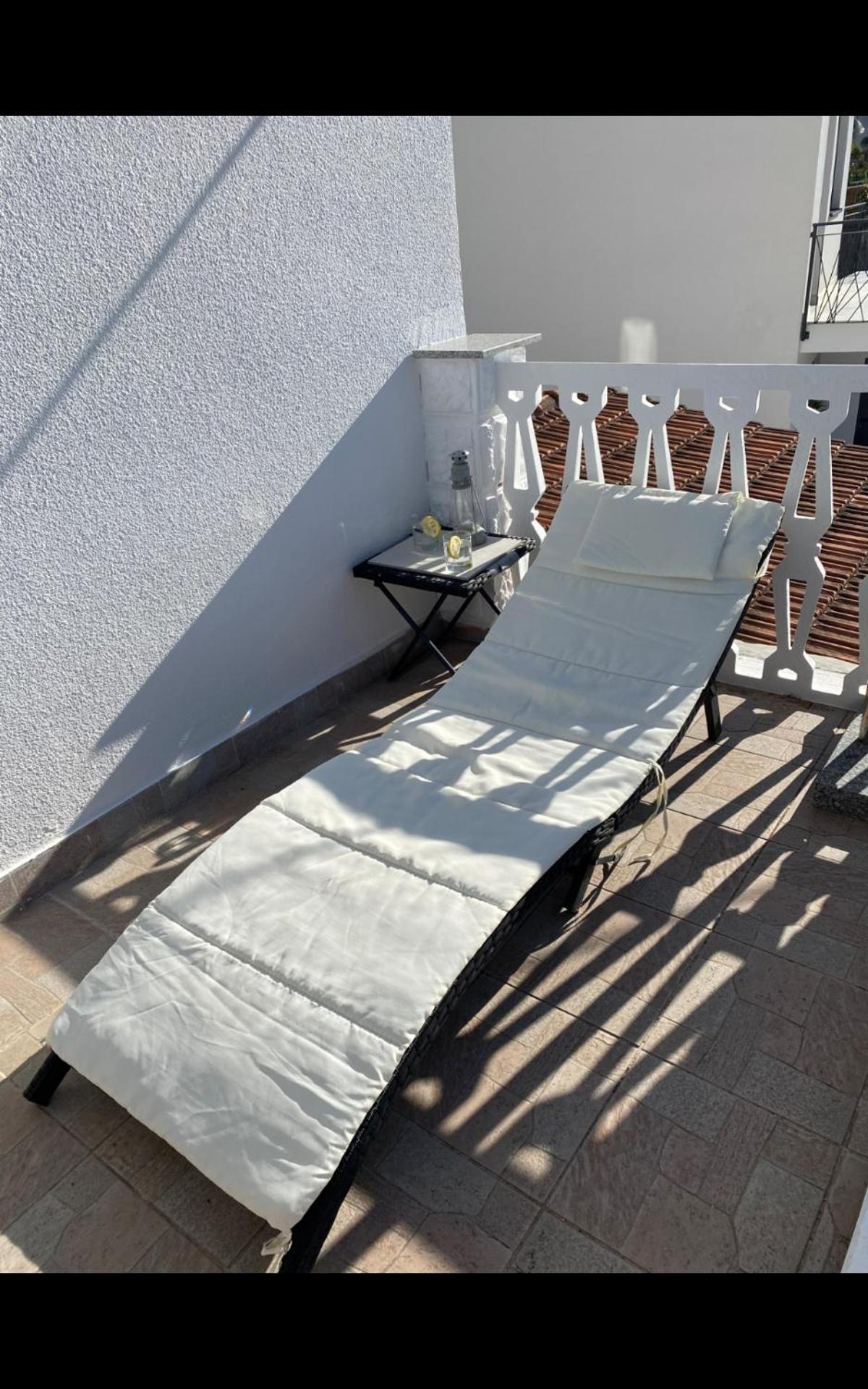 Apartment Remi, Penthouse With Balcony, Free Parking Marina Exteriör bild